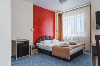 Гостиница Панда City Саратов Улучшенный двухместный номер с 1 кроватью и диваном-5