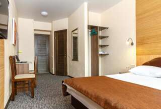 Гостиница Панда City Саратов Стандартный двухместный номер с 1 кроватью-5